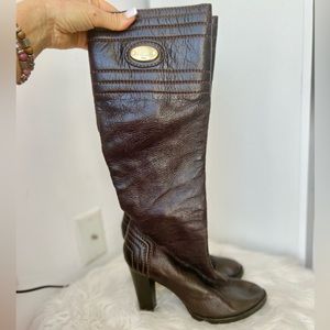 Chloe heeled brown leather boots